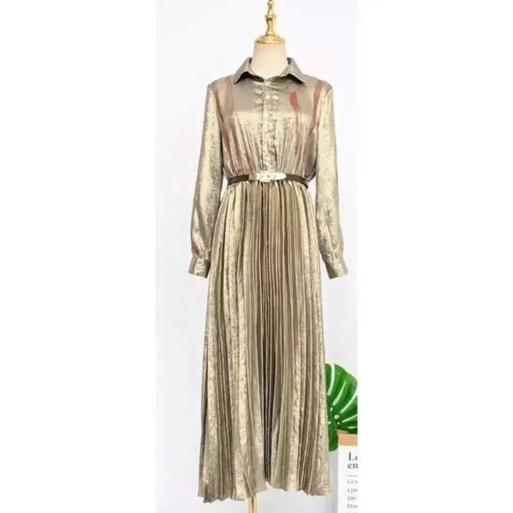 French palace retro long sleeve Pleated dress